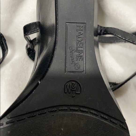 Madeline Stuart Wedge Sandals✨ - Picture 6 of 6